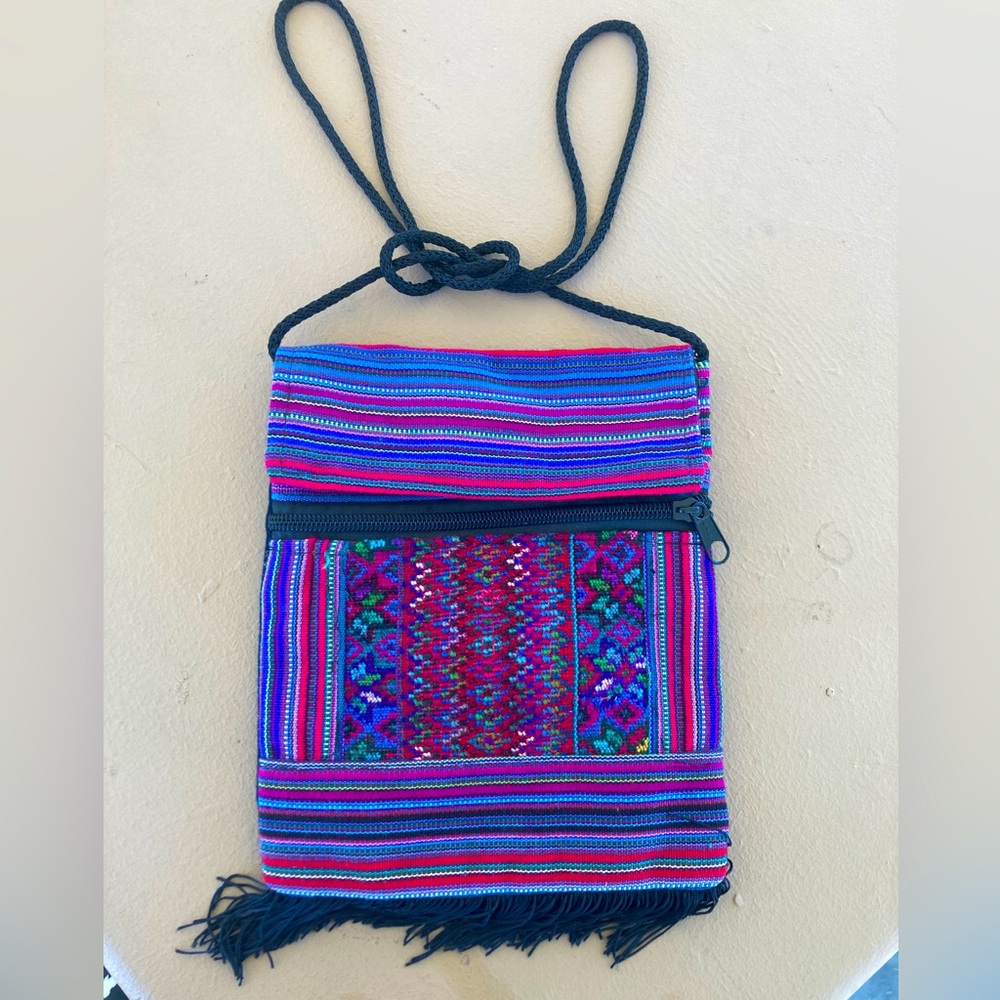 NWOT Handmade Crossover Satchel- Guatemala